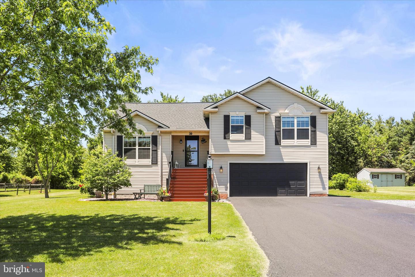 39 N Pheasant Way