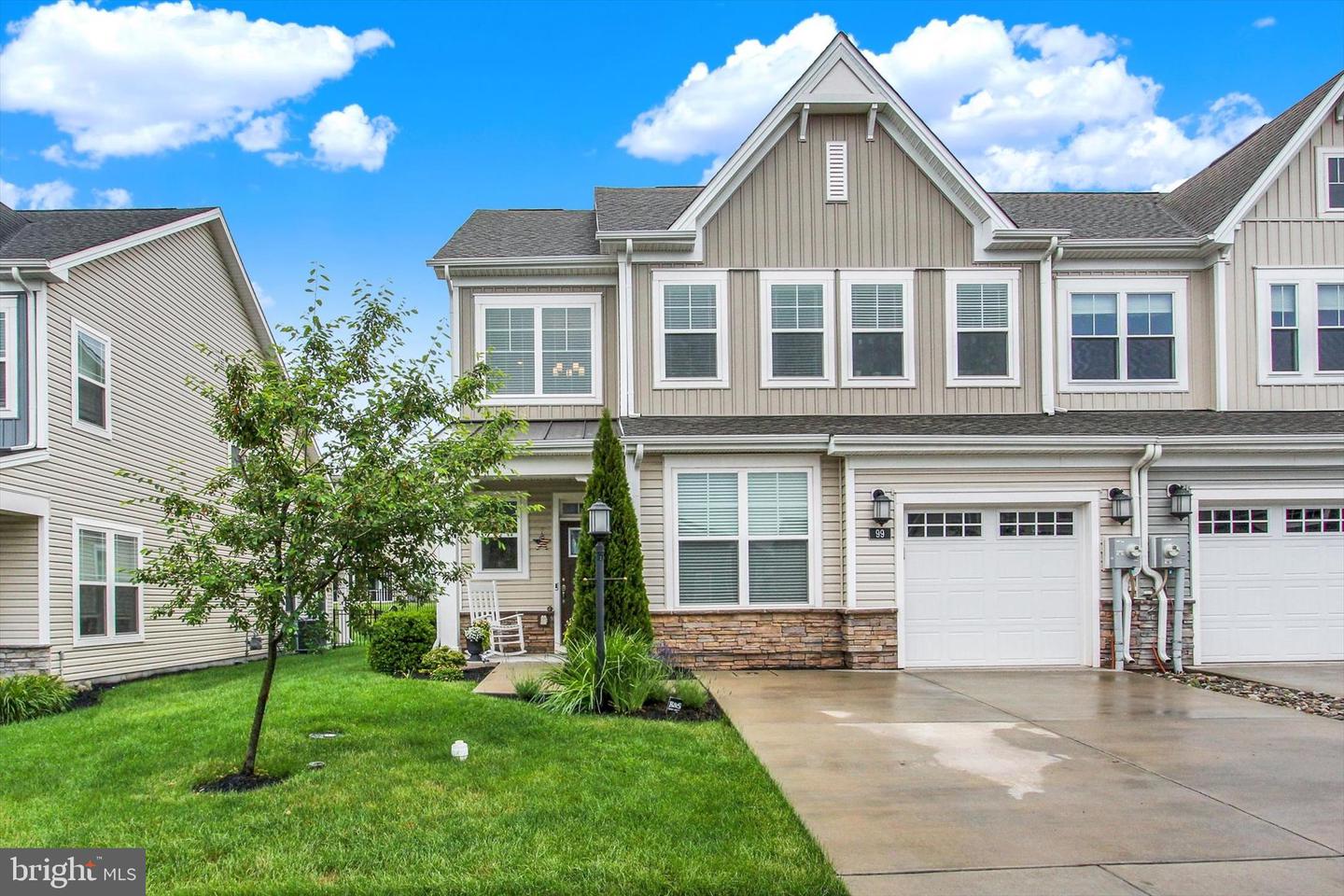99 Rustic Wood Drive
