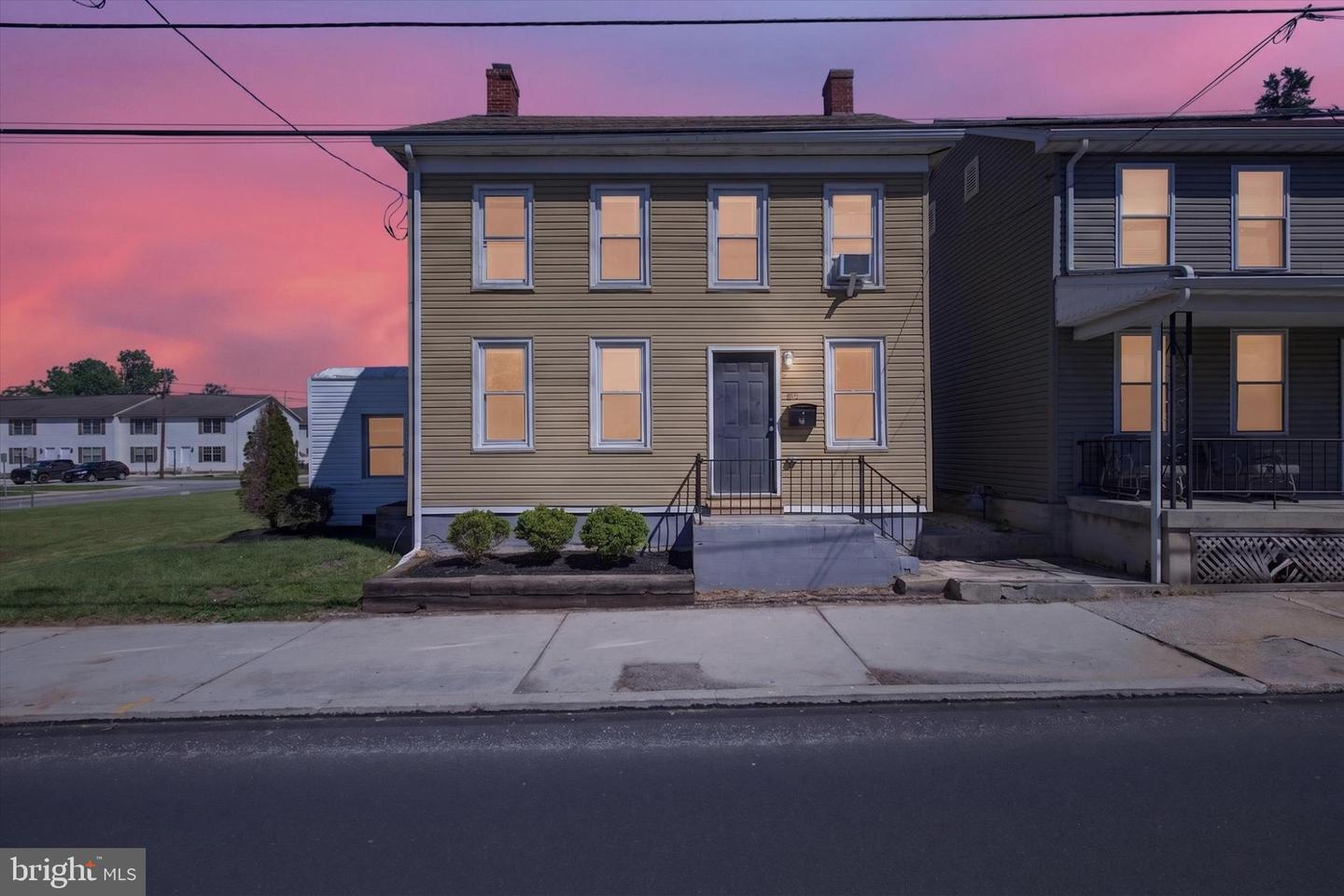 25 Main Street, Mcsherrystown