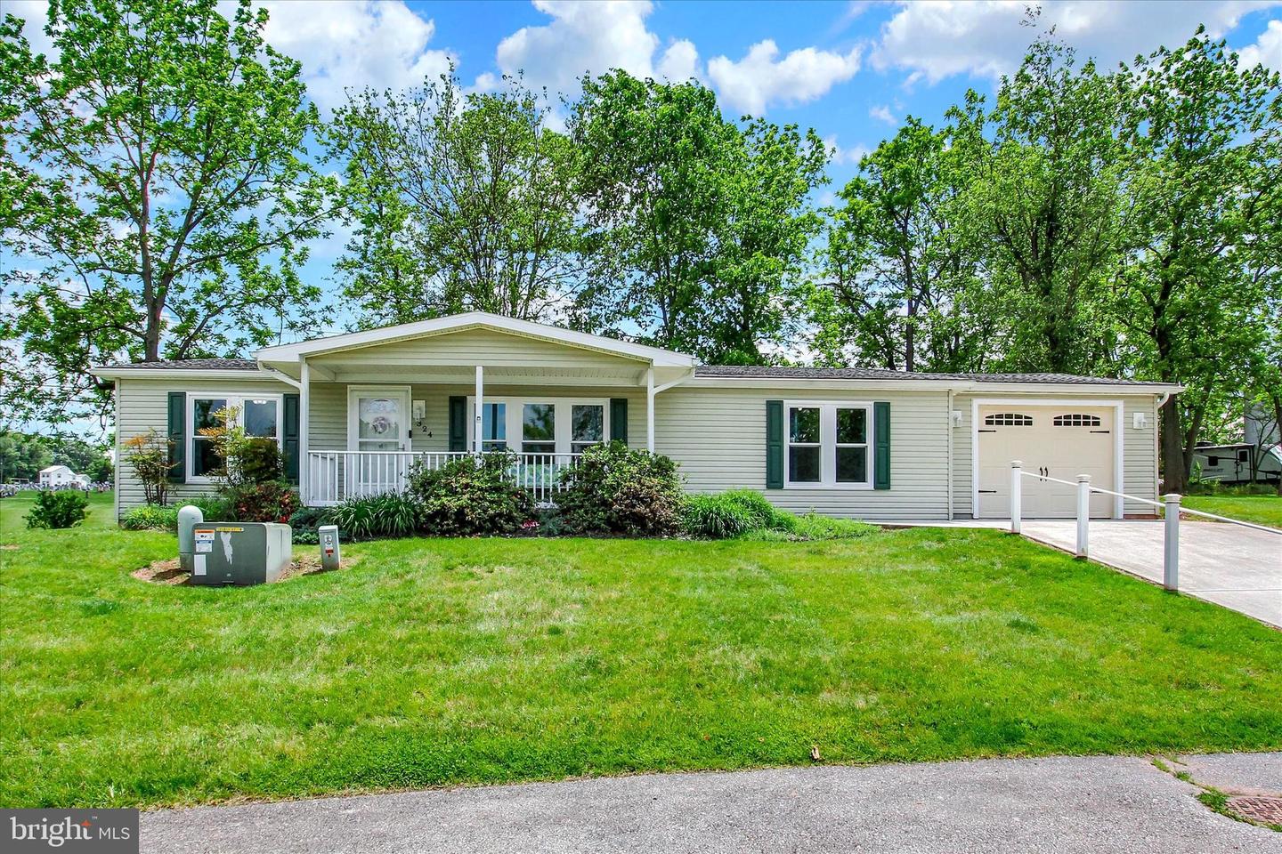 324 Crystal Creek Crossing