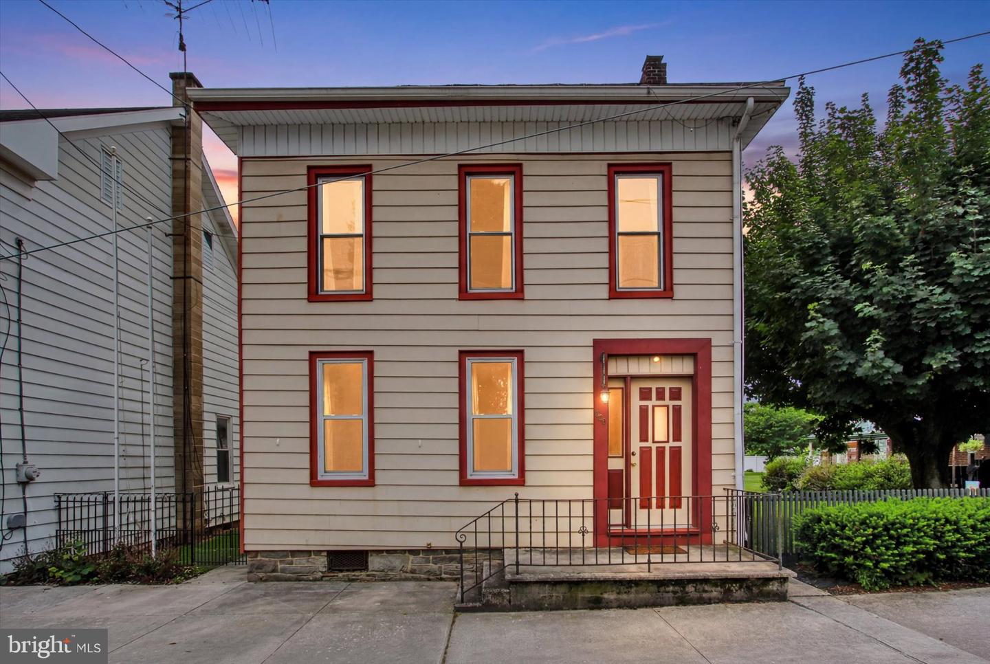 526 W King Street