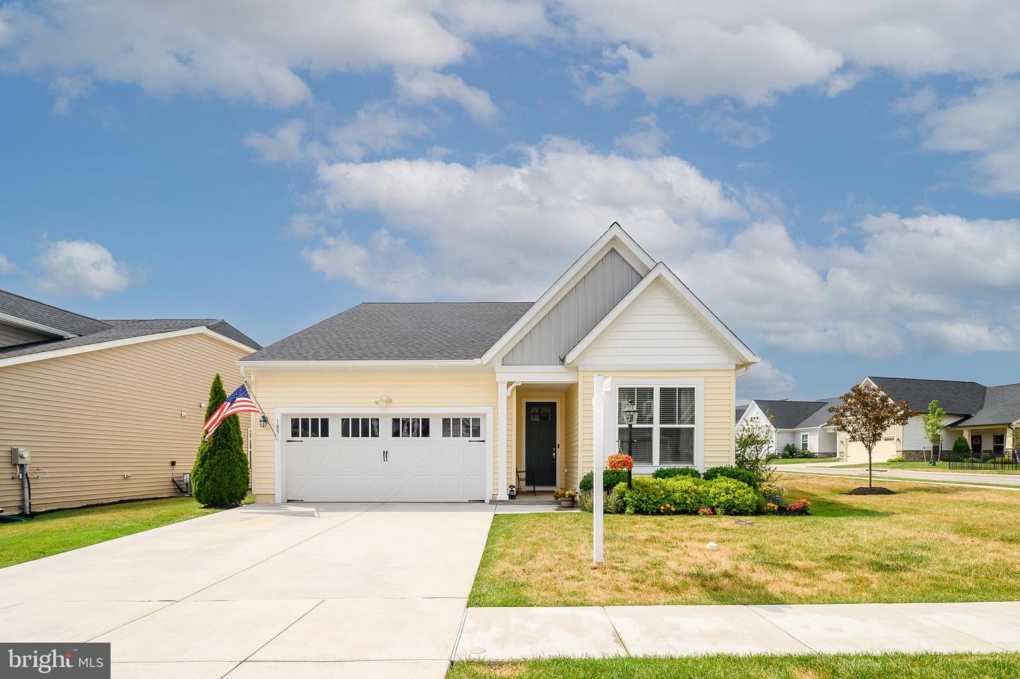 185 Lively Stream Way
