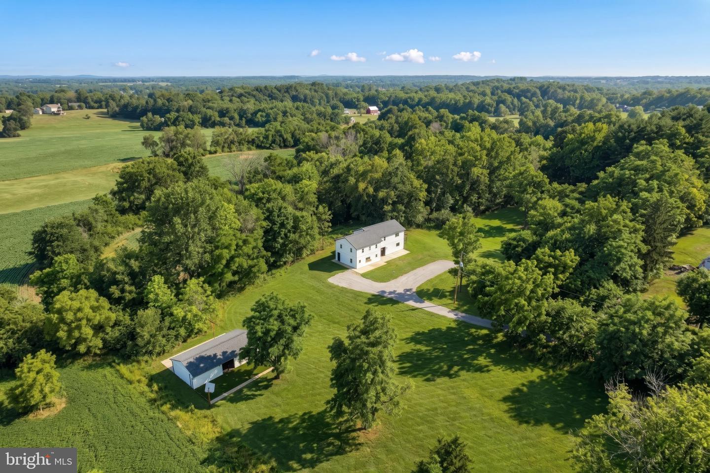 1001 Frederick Pike, Littlestown