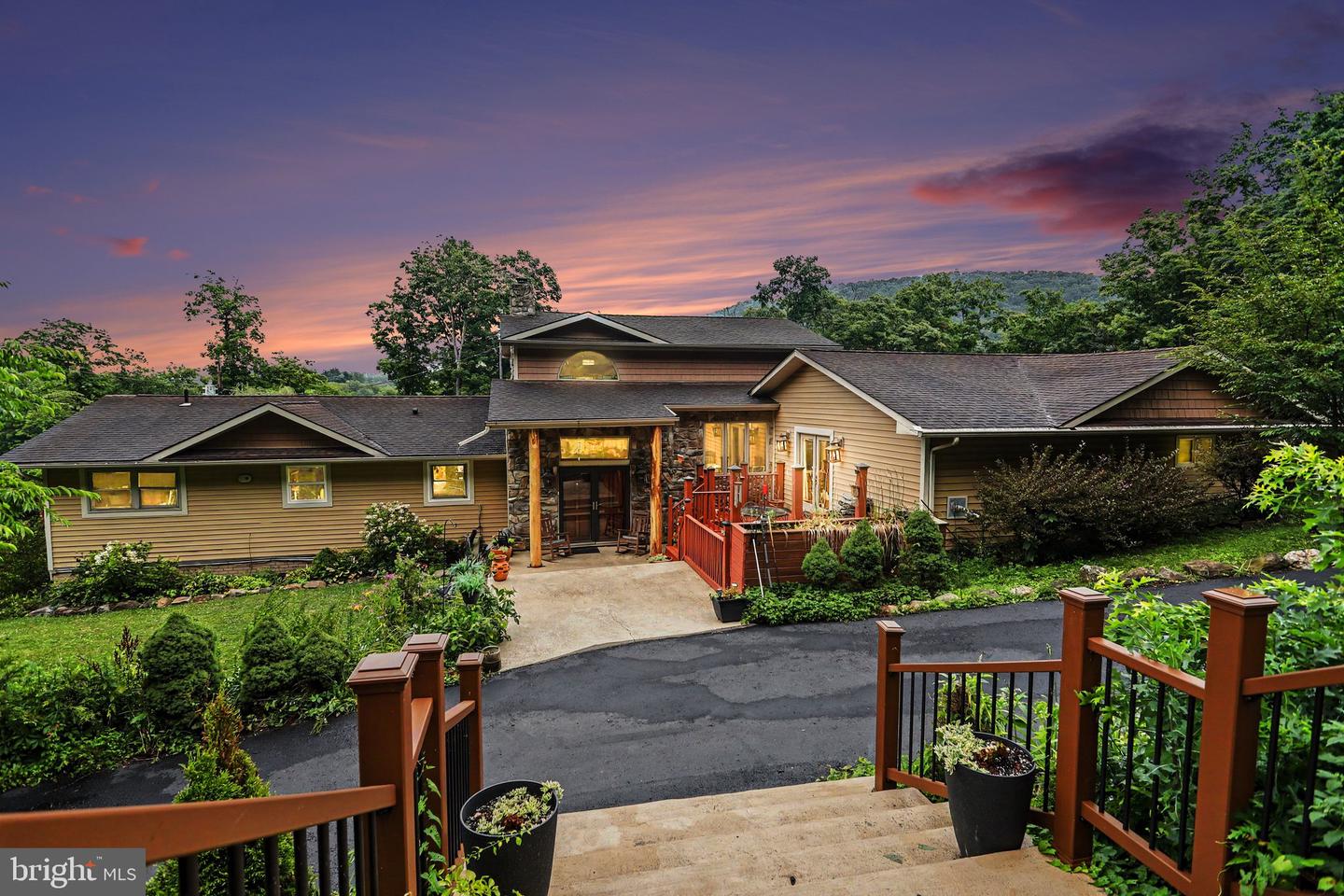 26 Lakeside Trail, Fairfield