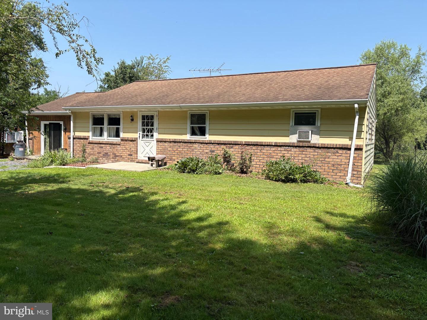 433 Plainview Road