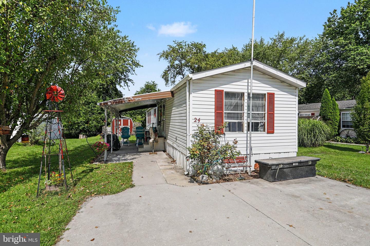 90 Knight Road #24