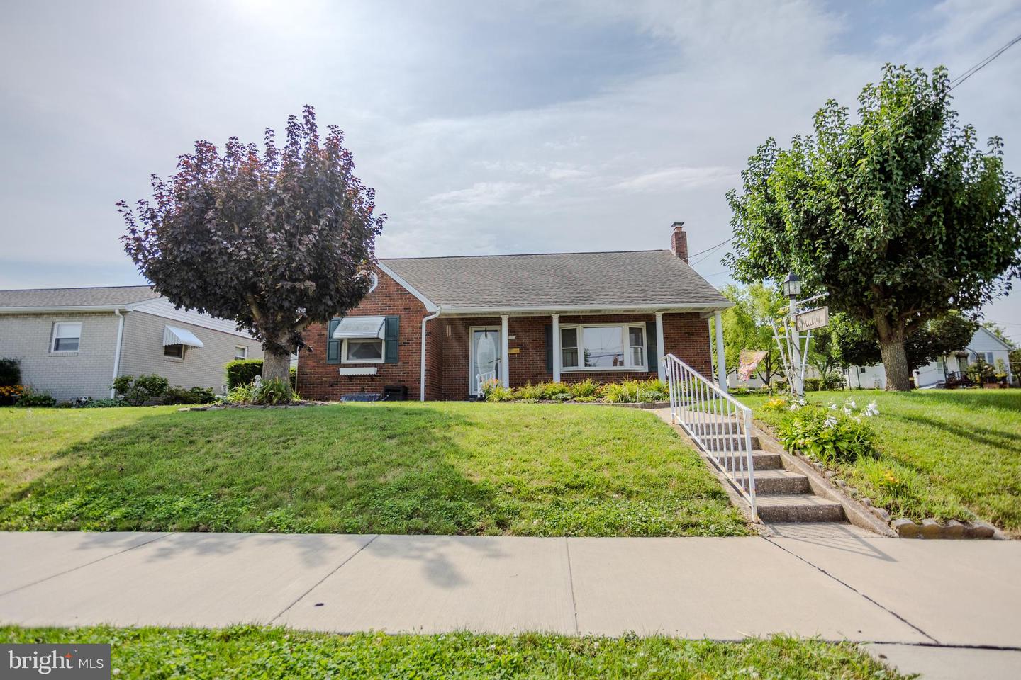 410 Delone Ave