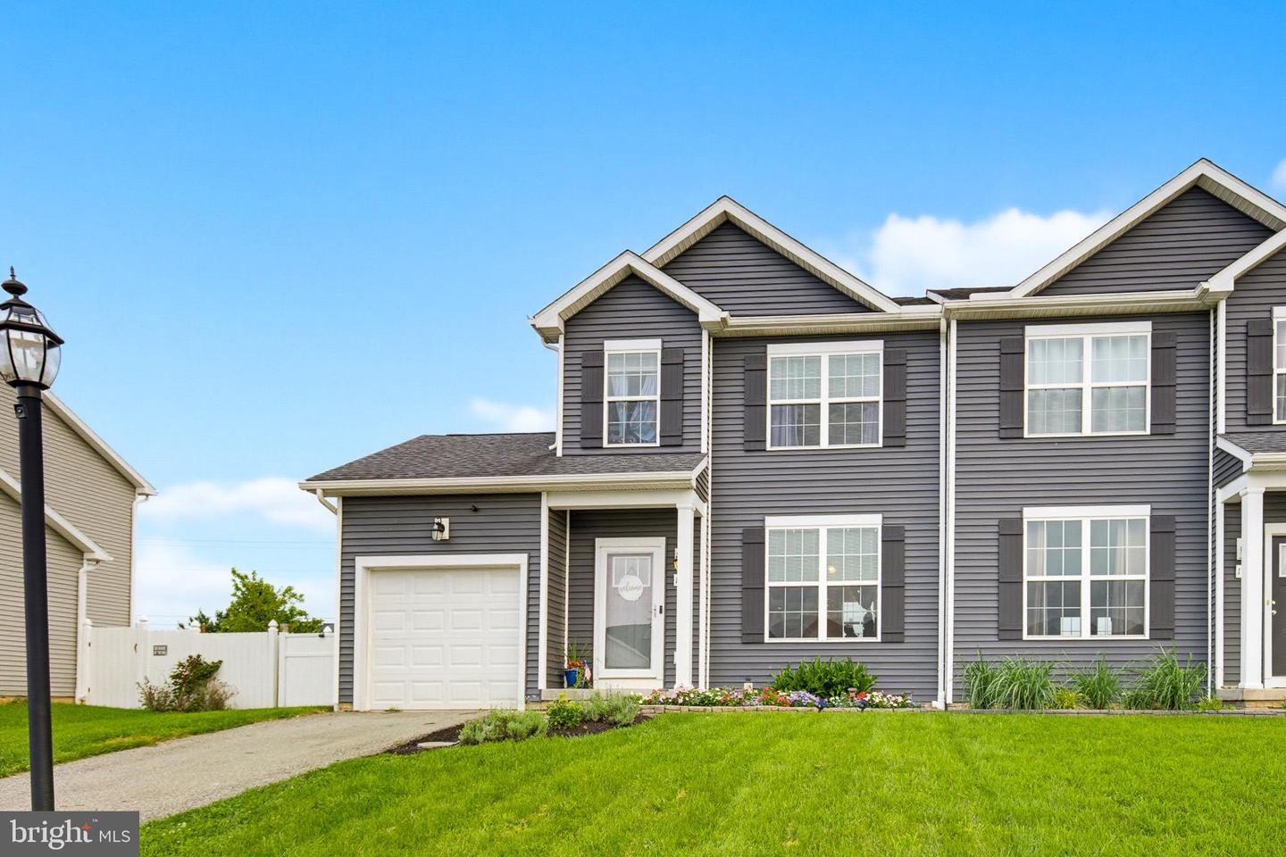 176 Skyview Circle