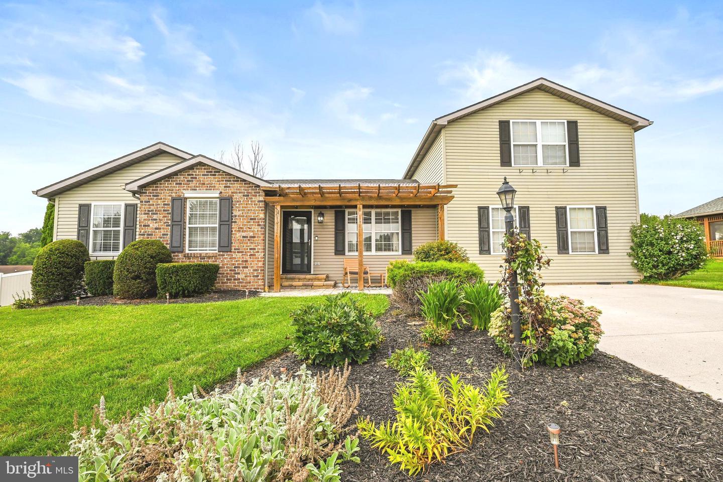 41 Bugler Drive