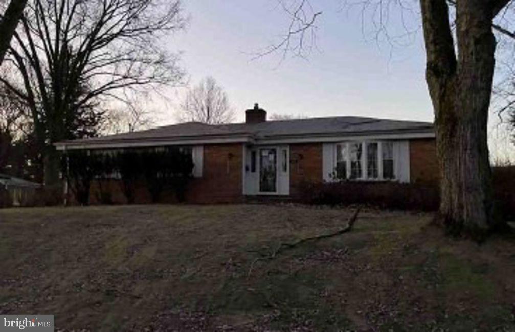 337 Canterbury Drive