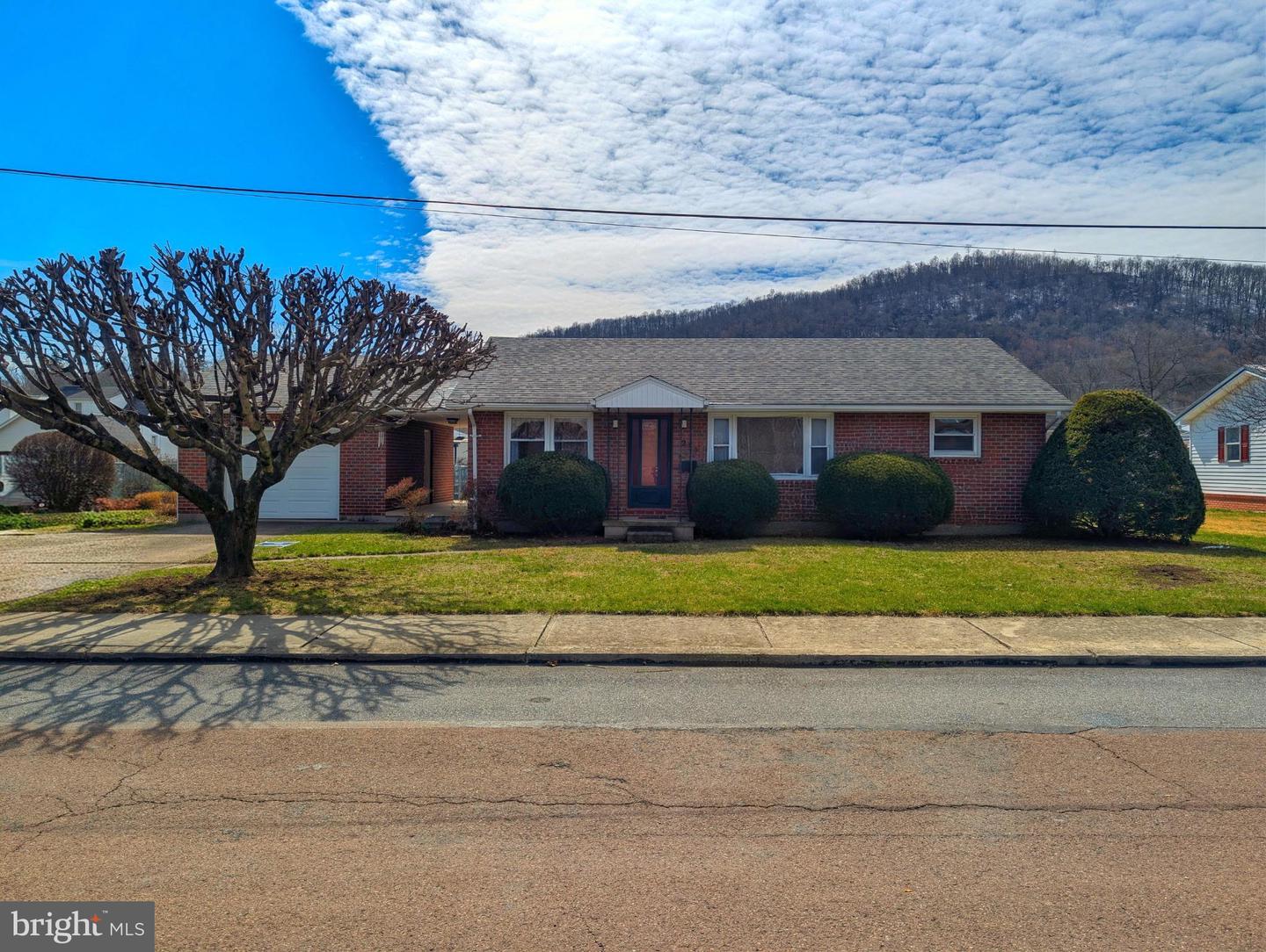 237 Water Street, Hyndman