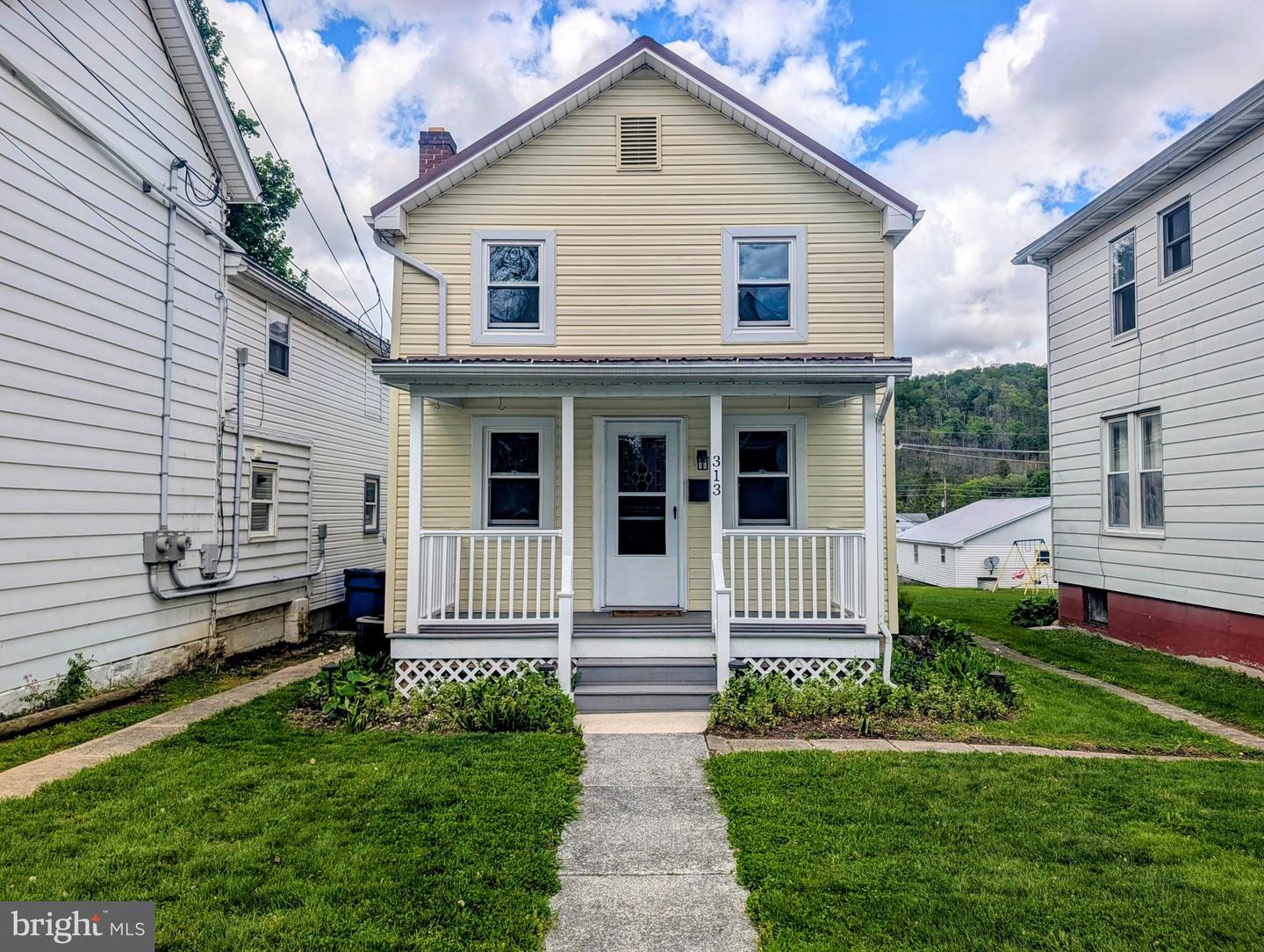 313 E Penn Street, Bedford
