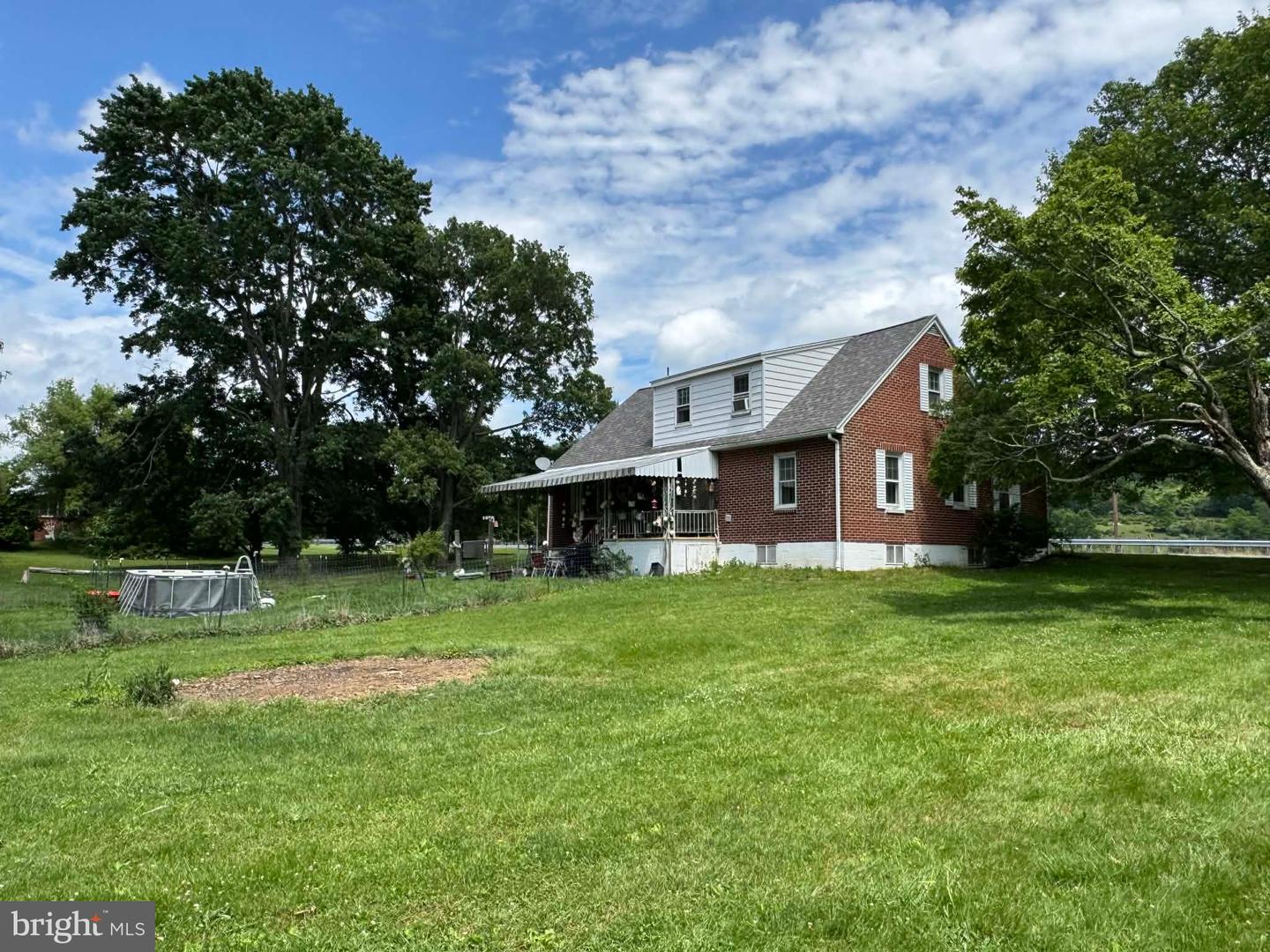 2165 Bedford Valley Road, Bedford
