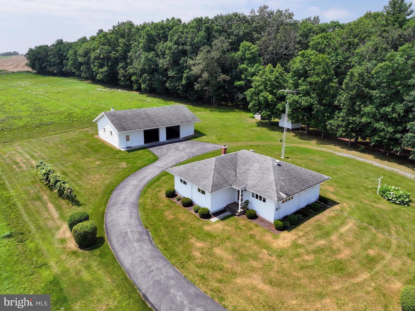 5587 Big Creek Road, Clearville
