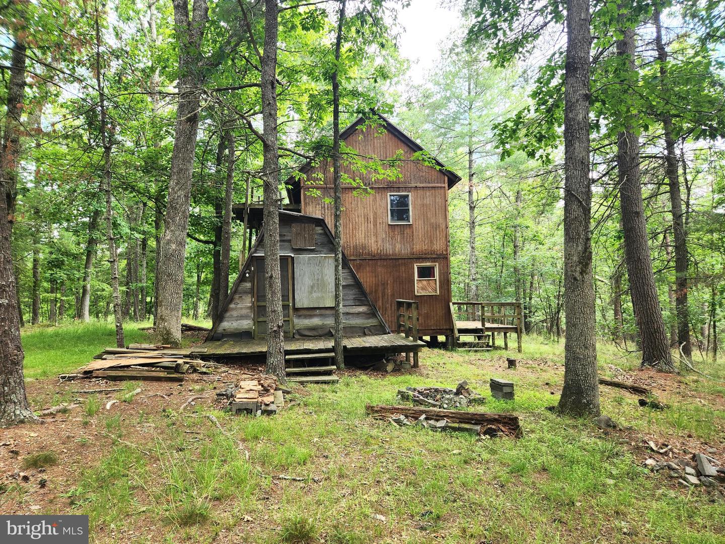 217 Lansing Road