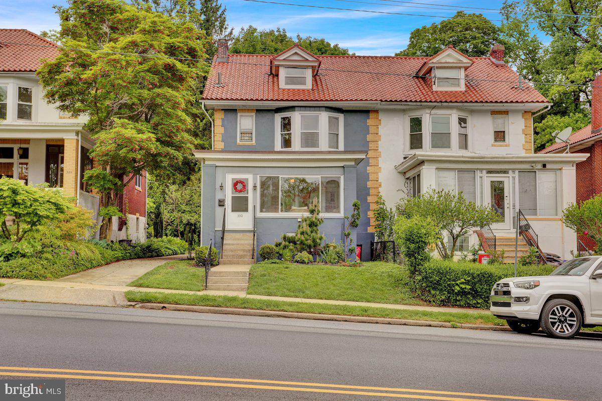 330 Carsonia Avenue, Reading