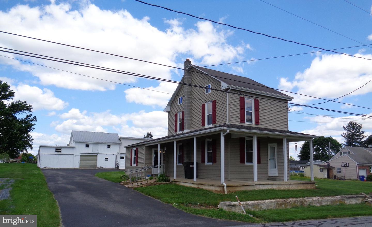 284 Railroad Road, Mohrsville