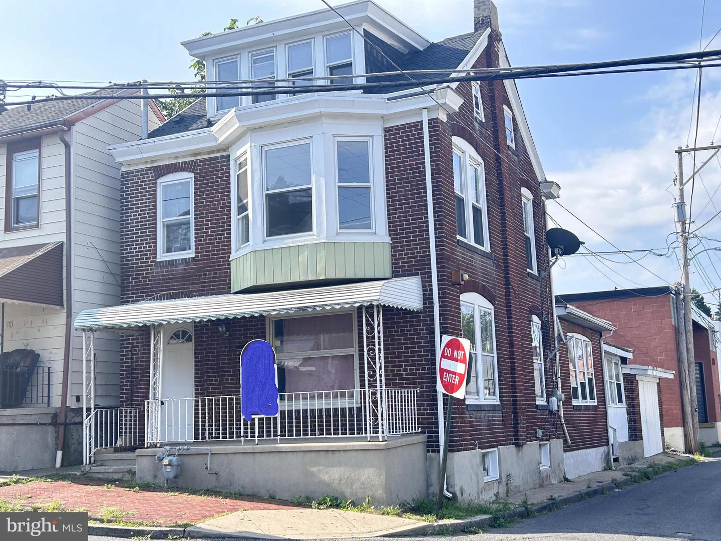 1124 Elm Street, Reading