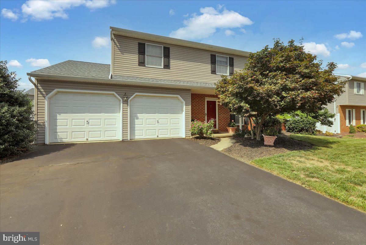 2003 Buckman Avenue, Reading