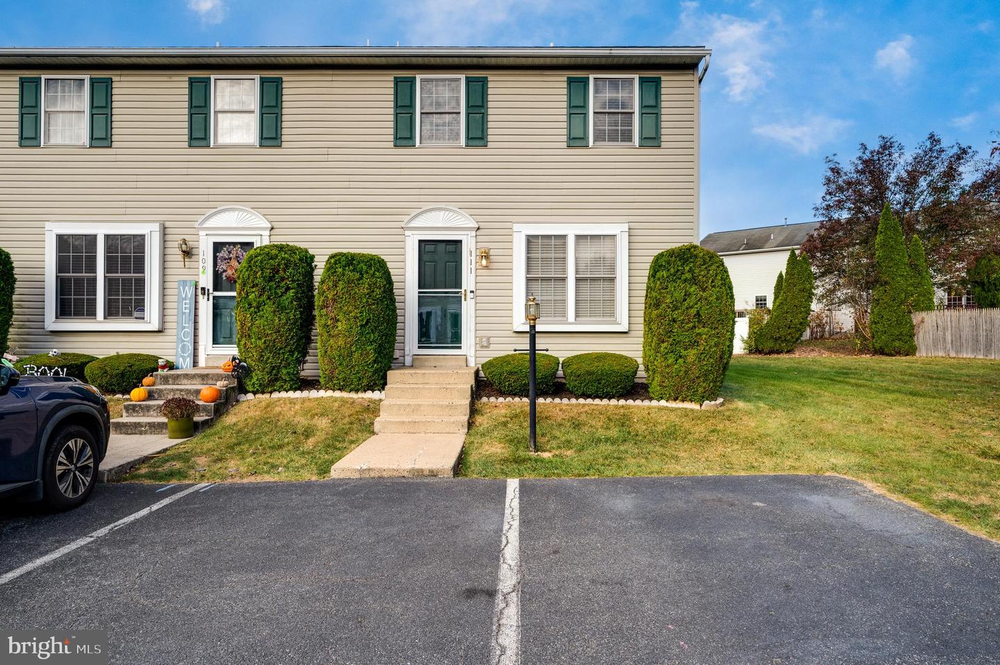 111 Canberra Court, Reading