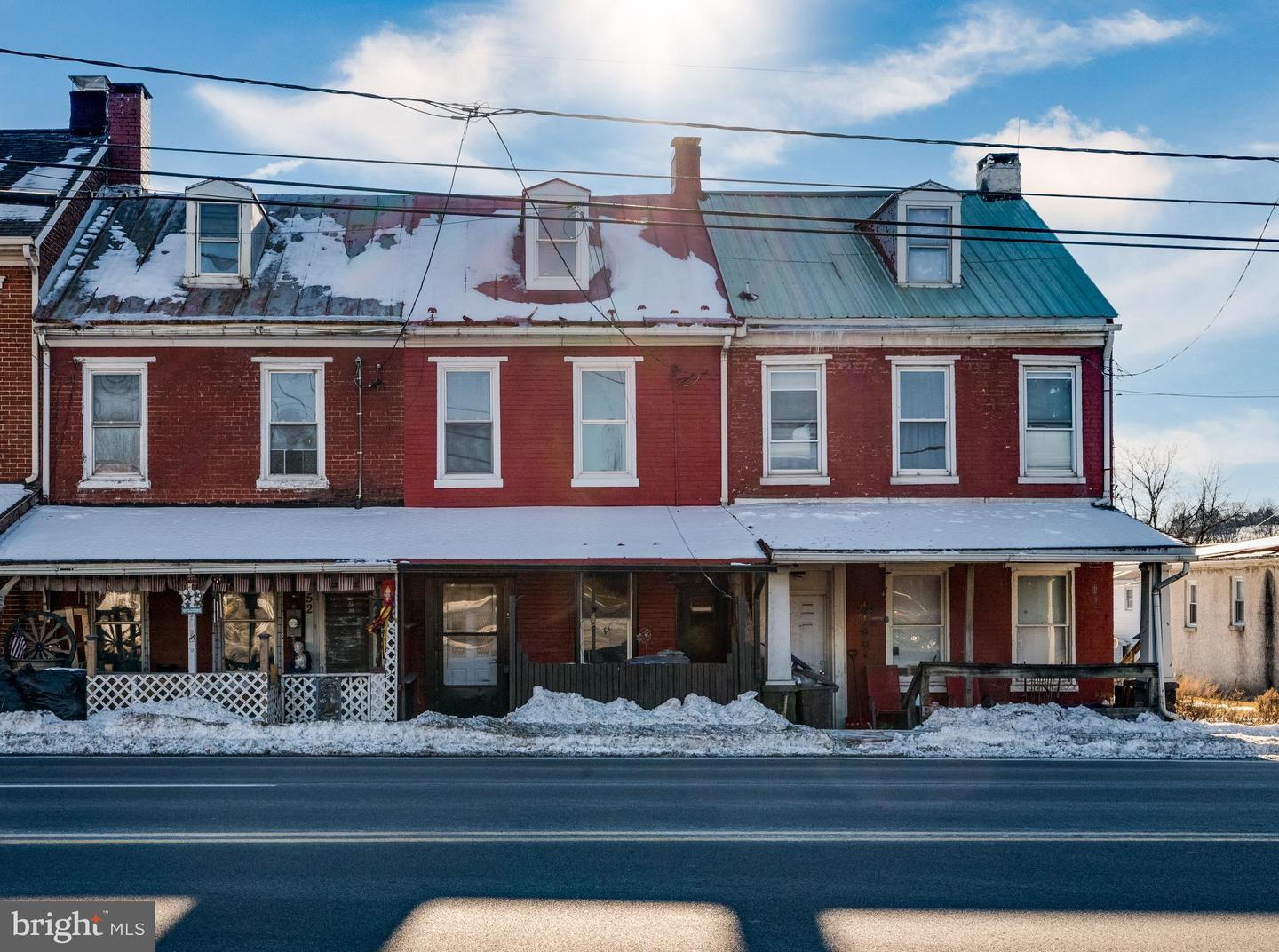 54 N Centre Avenue, Leesport