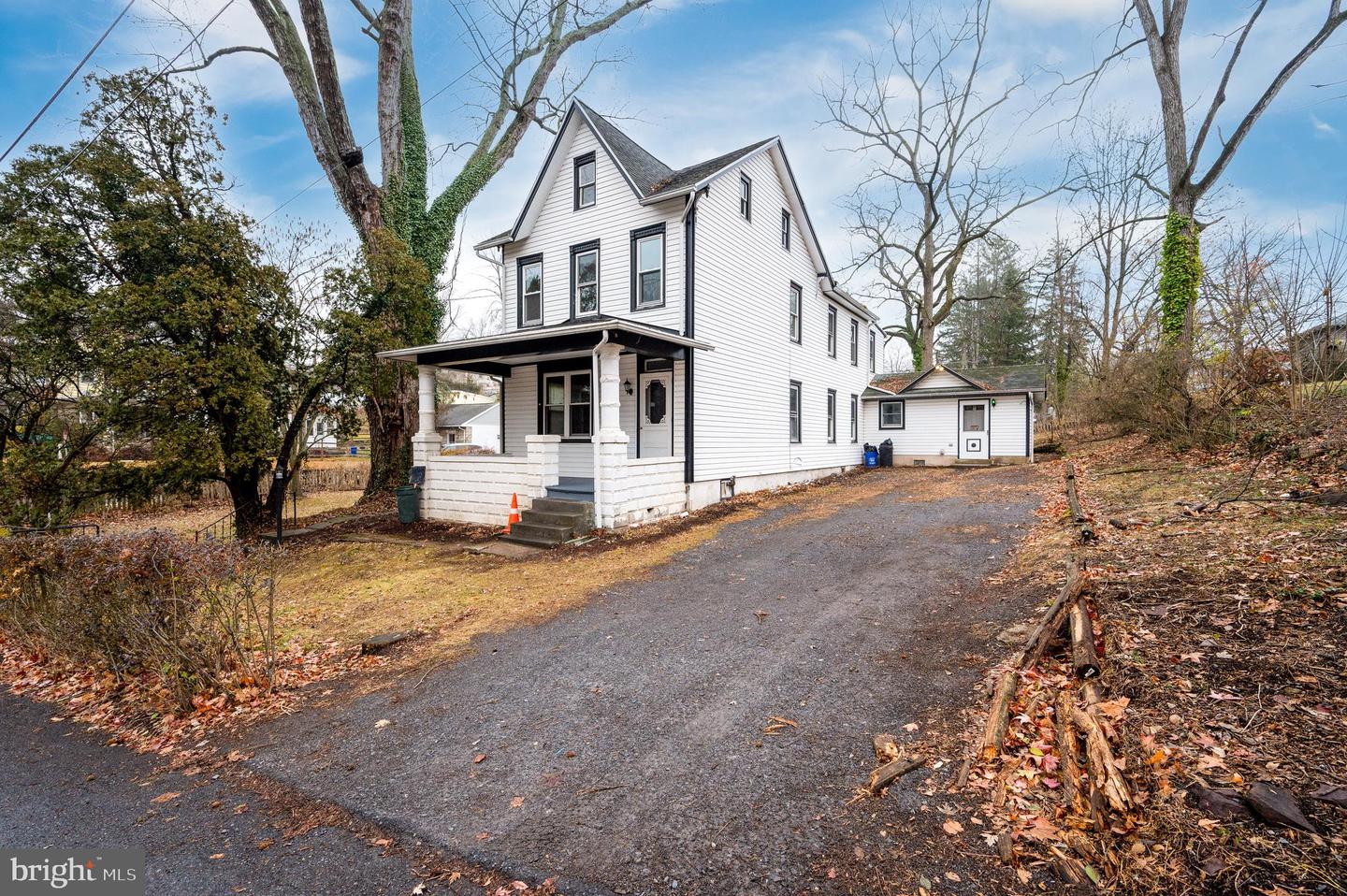 3083 Cedar Top Road, Reading