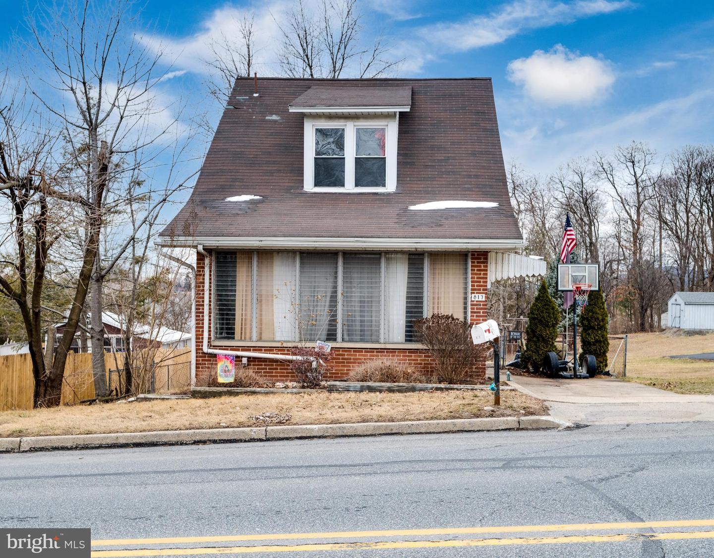 817 Philadelphia Avenue, Reading