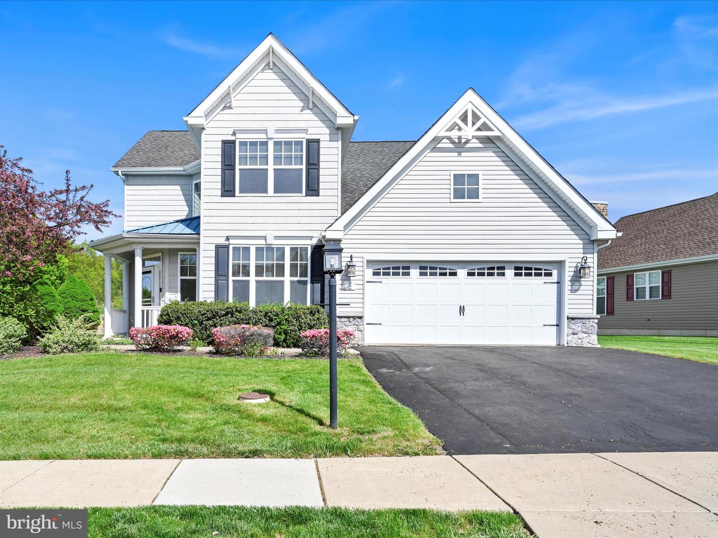 2 Fox Chase Lane, Oley