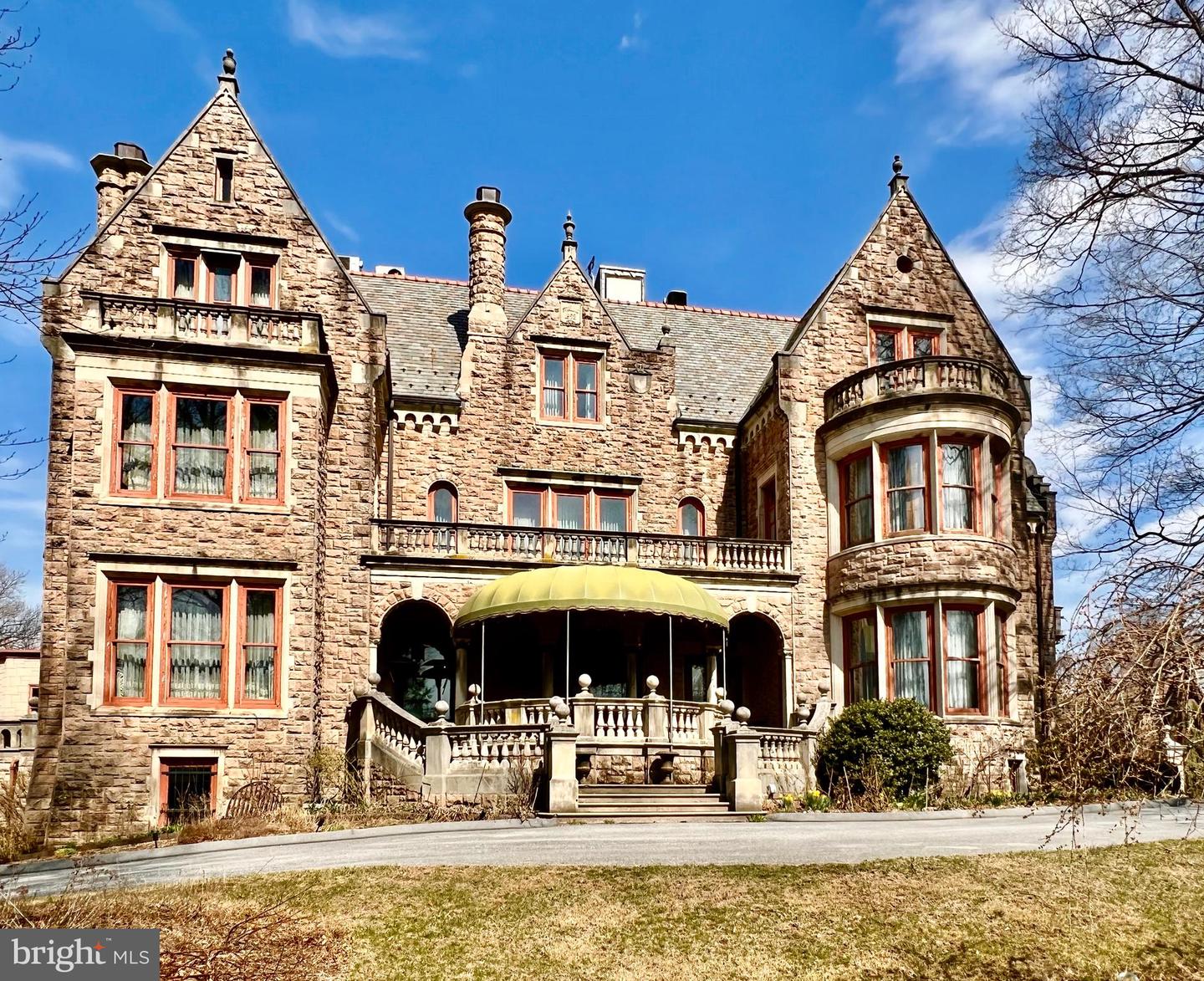 1120 Centre Avenue, Reading