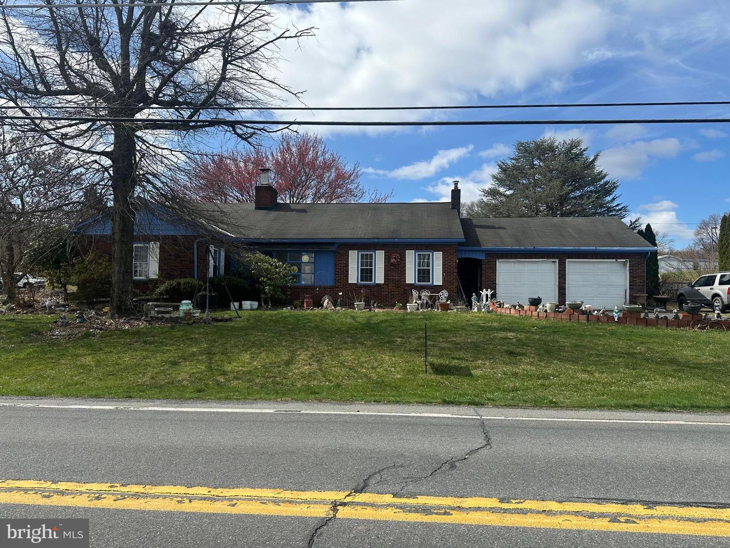 1190 State Street, Mertztown