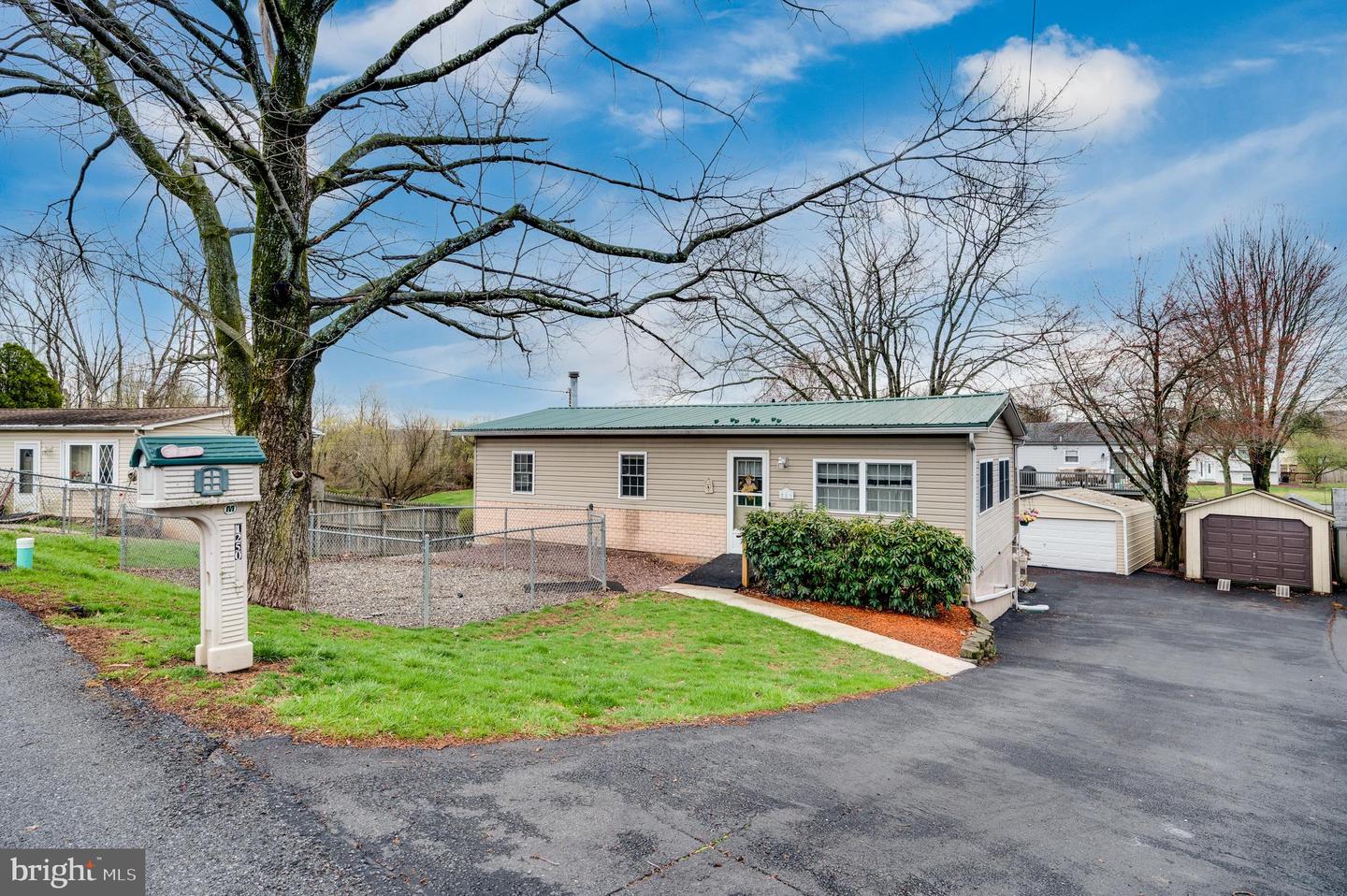 1250 Dauphin Place, Birdsboro