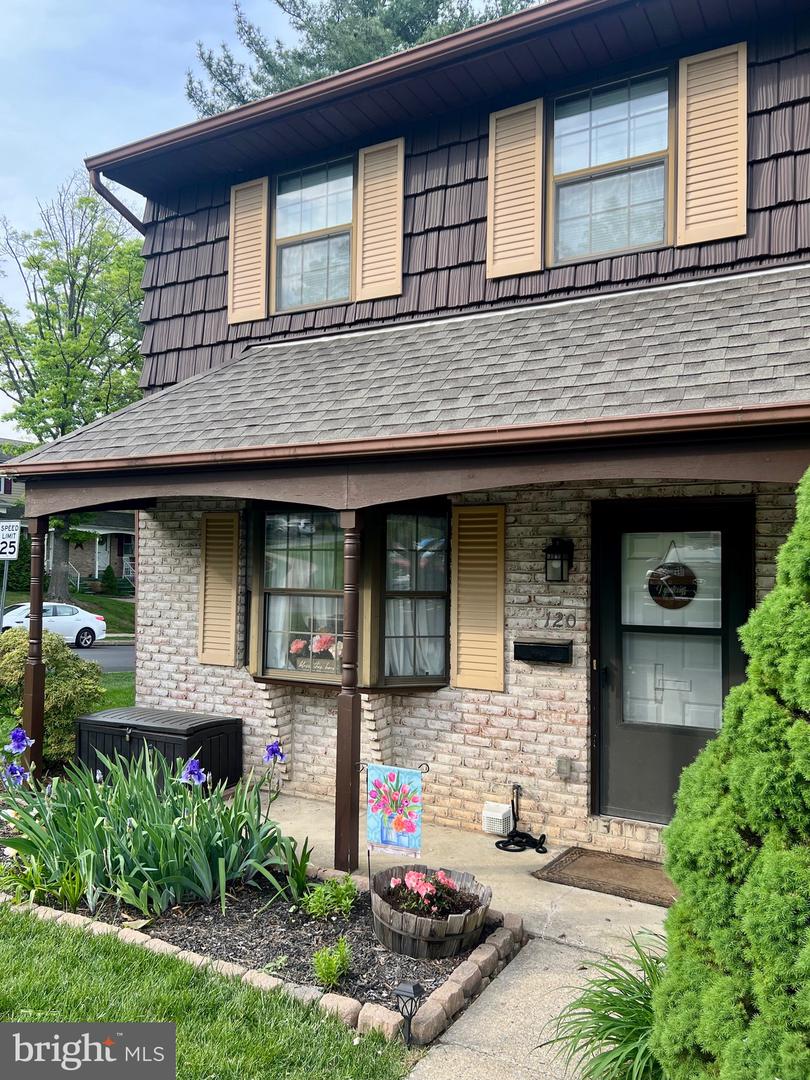 120 Popodickon Drive, Boyertown