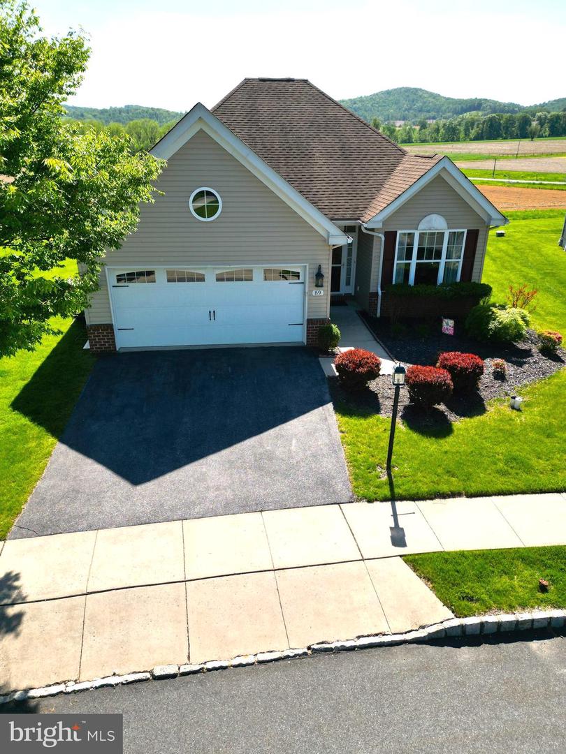 89 New Hope Boulevard, Oley