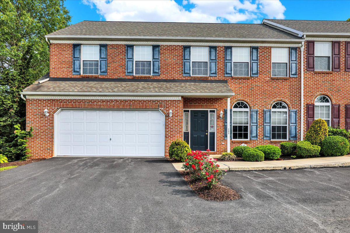 203 Barrington Drive, Reading