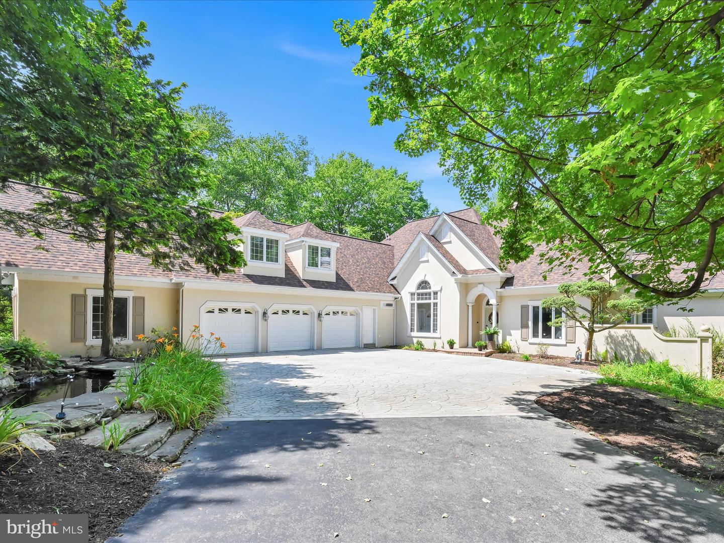 1035 Hill Road, Wernersville
