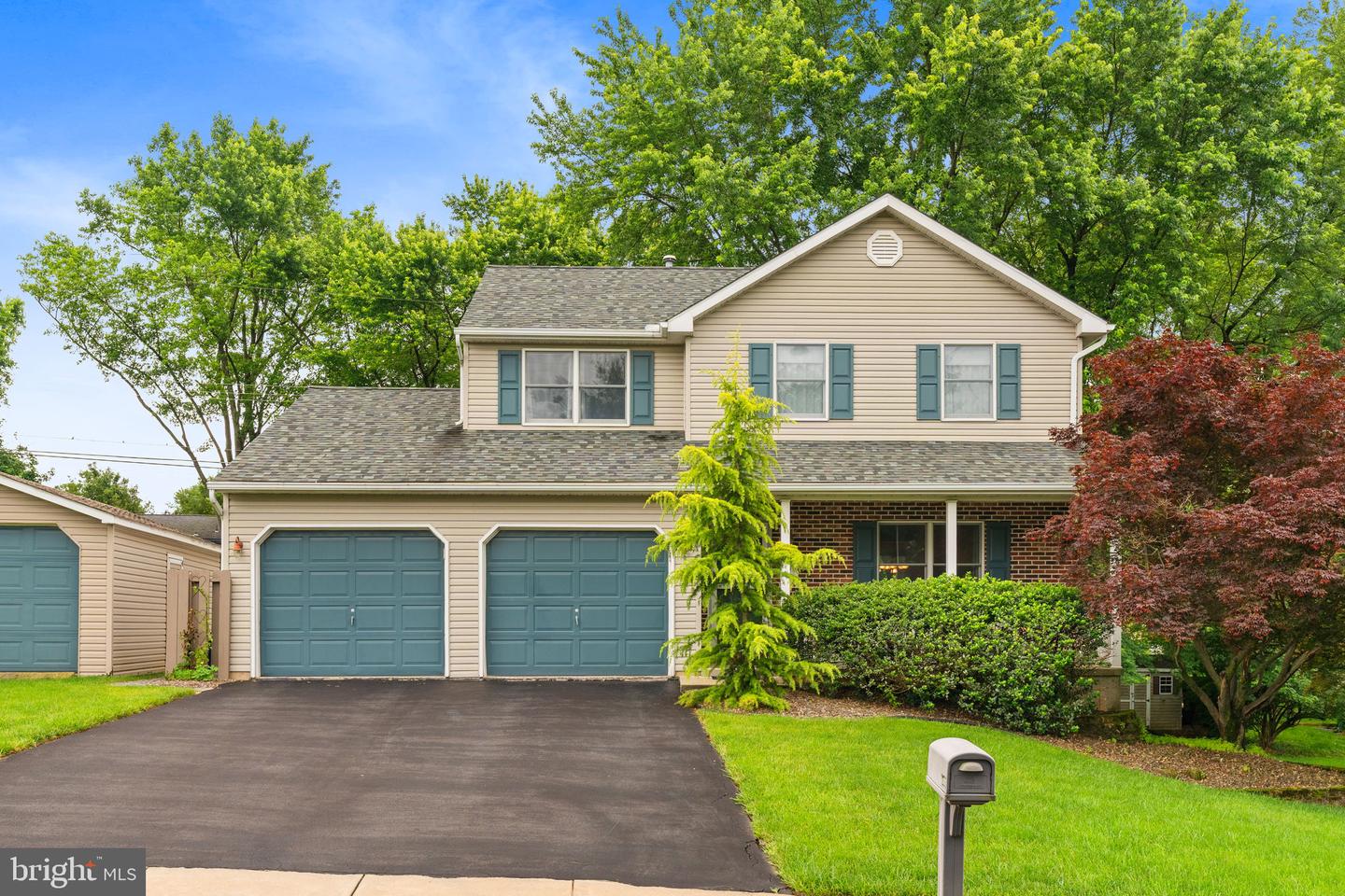 1036 Boeshore Circle, Reading
