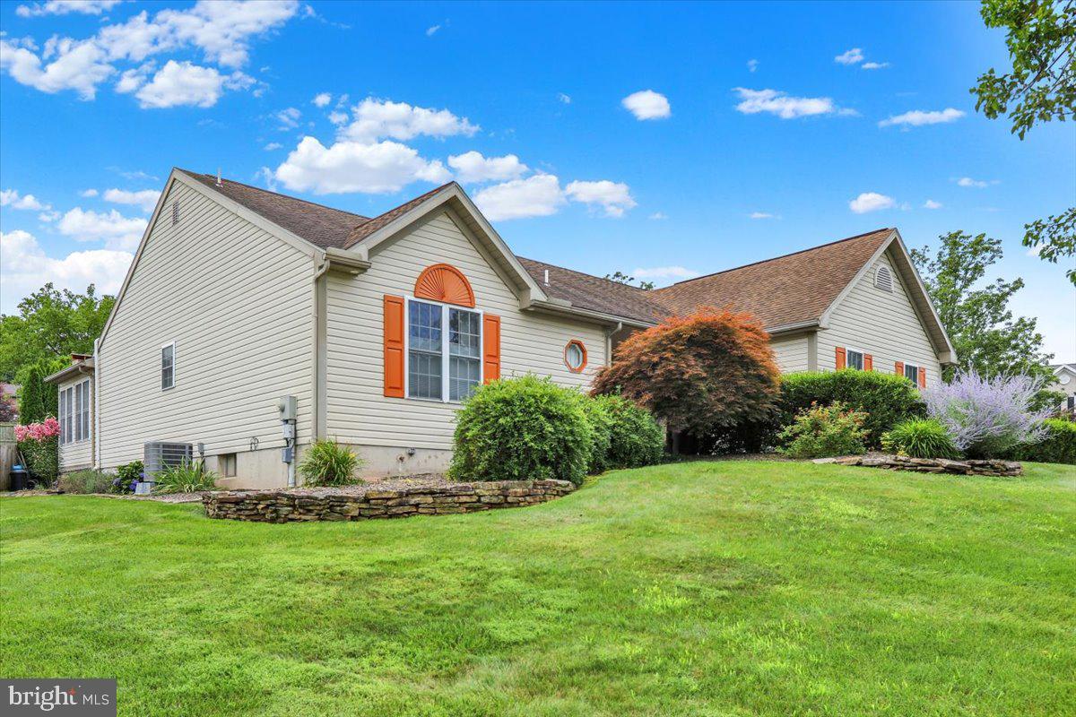 4418 Del Mar Drive, Reading