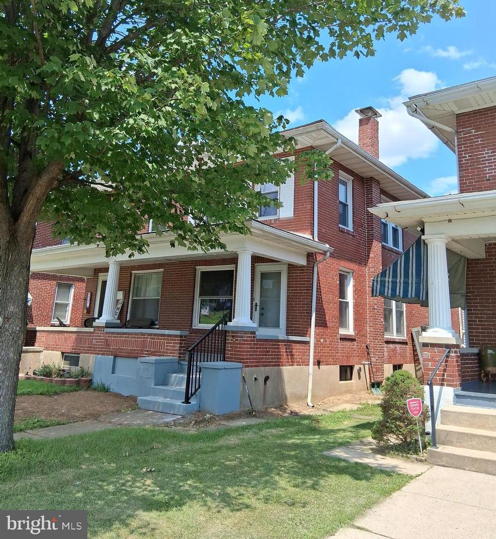235 W Elm Street, Shillington