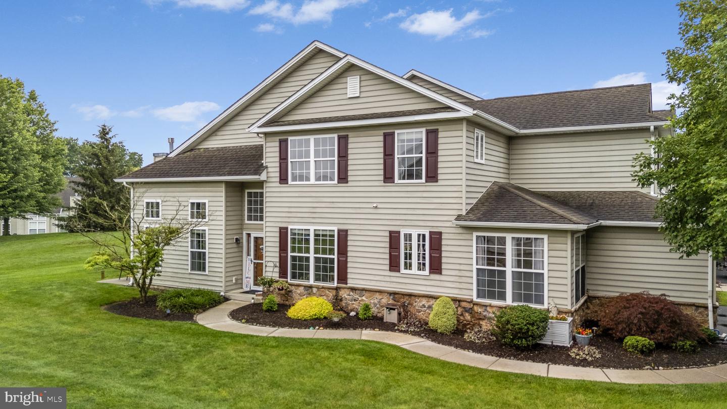 1520 Lexington Way, Morgantown