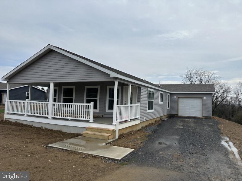 65 Ash Road