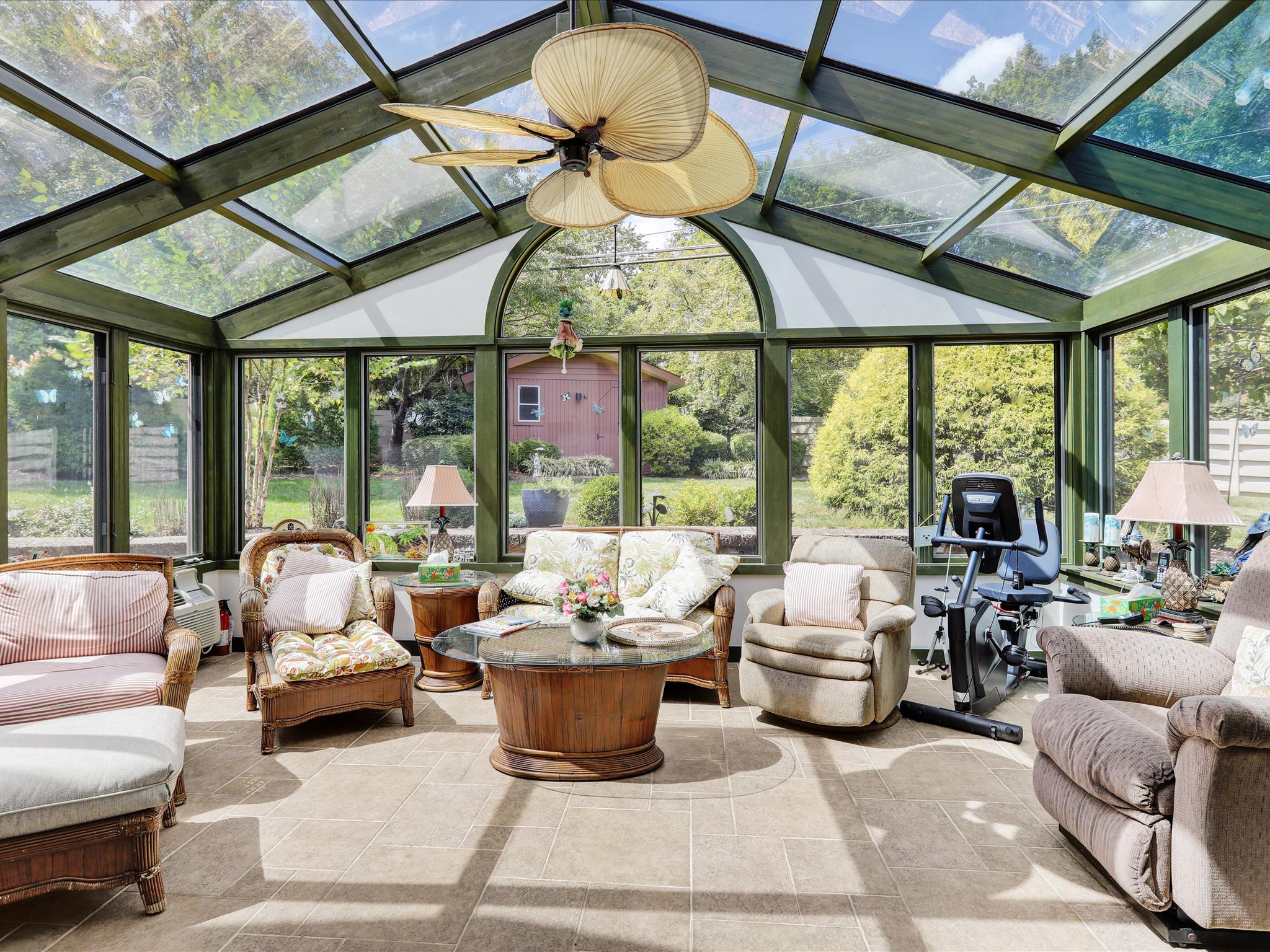 1617 Meadowlark