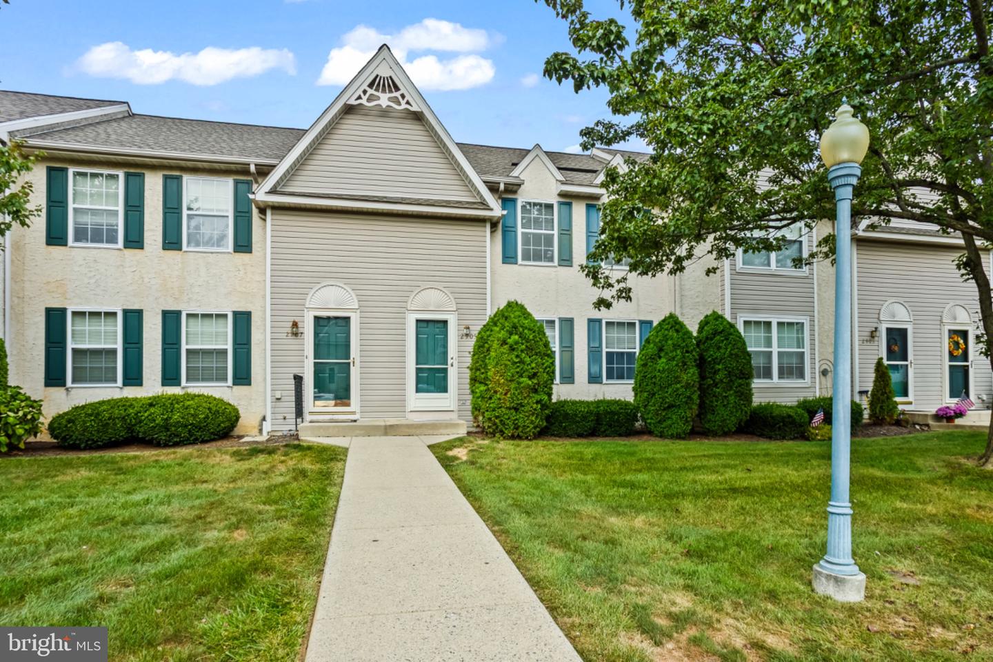 2905 Newport Way, Reading