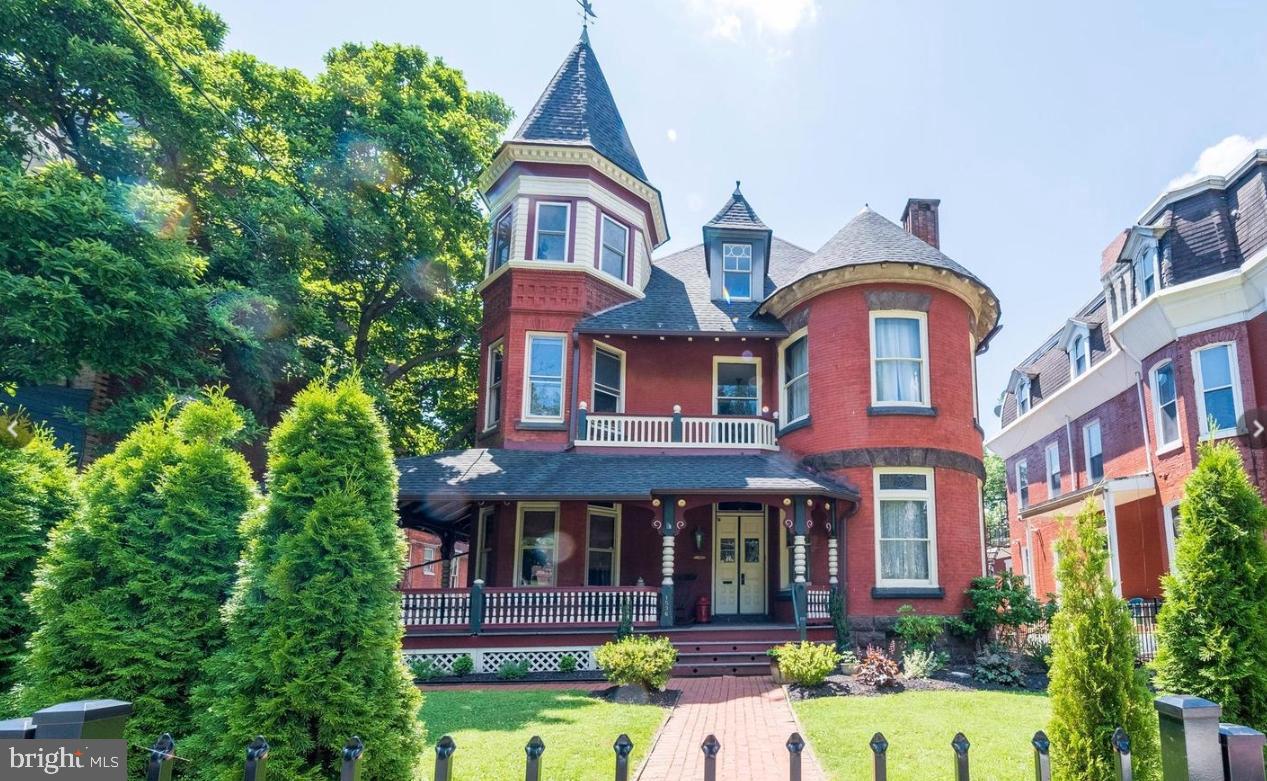 1536 Mineral Spring Road, Reading