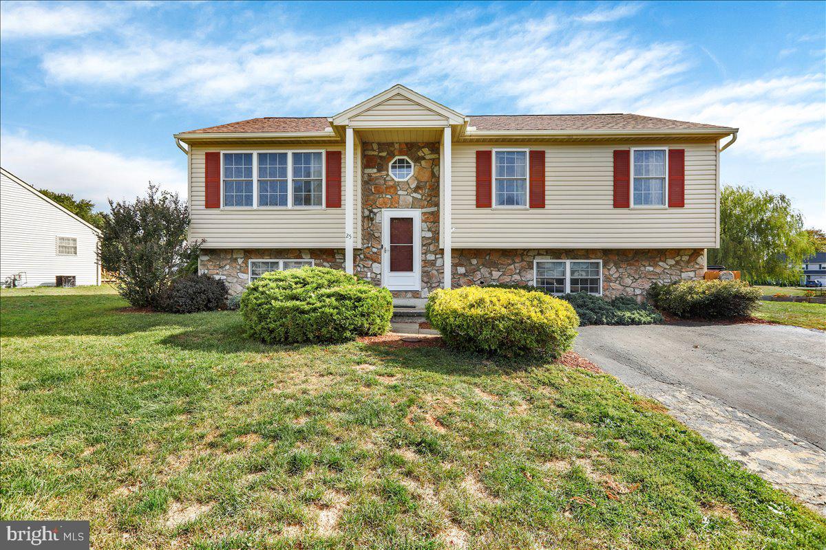 25 Waxwood Road, Shoemakersville