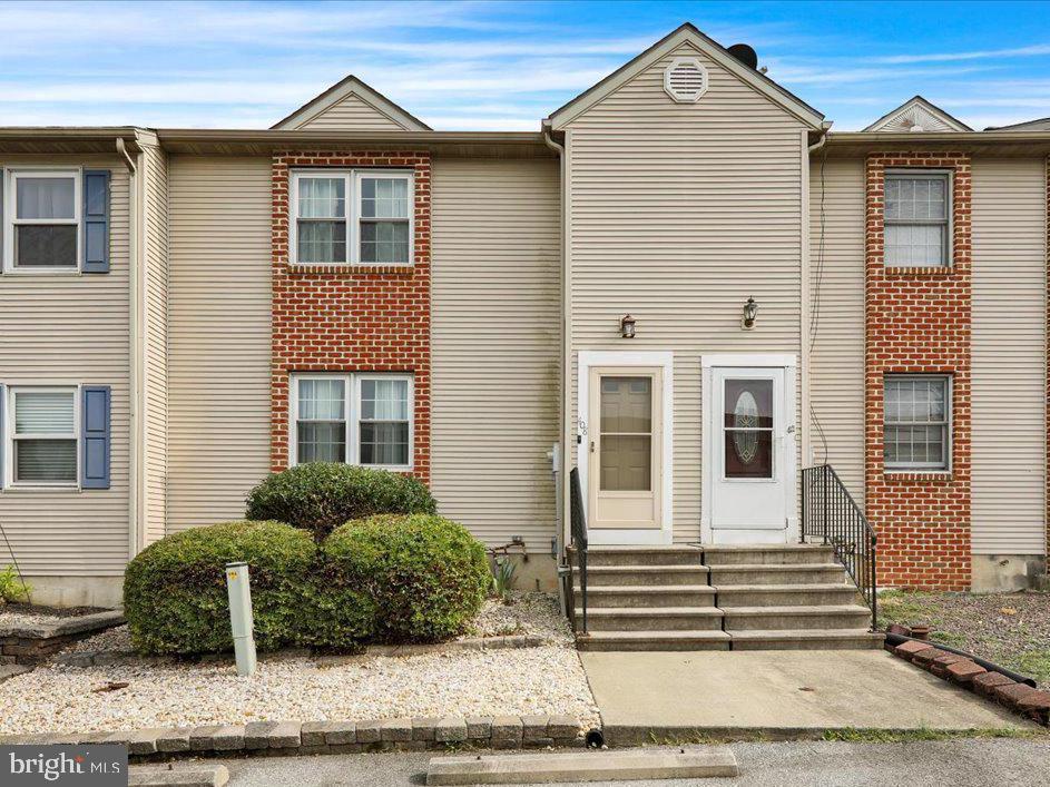 408 White Birch Lane, Blandon