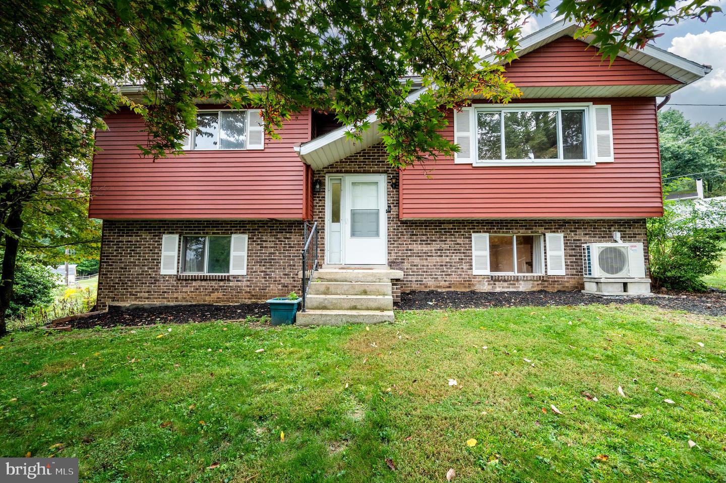 1029 Crestview Avenue, Reading