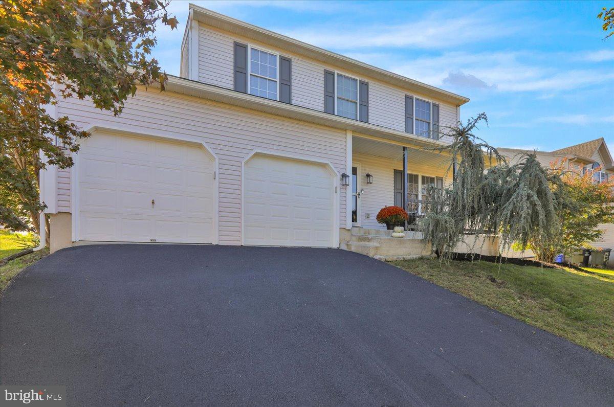 4536 Del Mar Drive, Reading