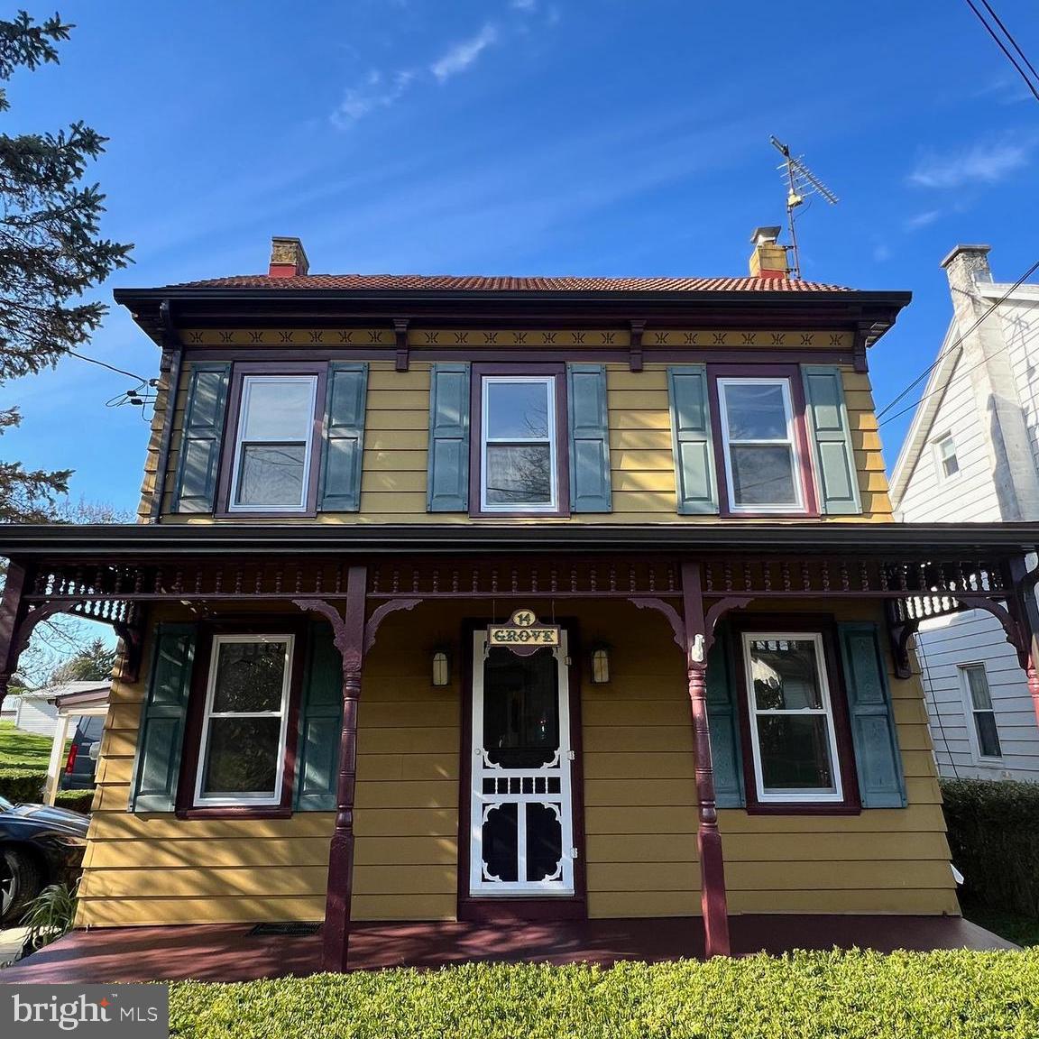 14 Grove Road, Blandon