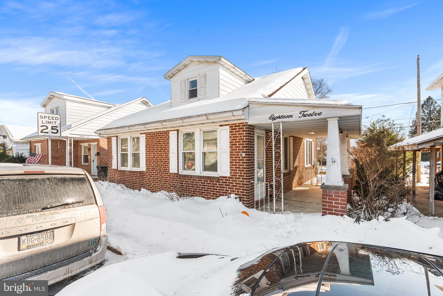 1812 Portland Avenue, West Lawn