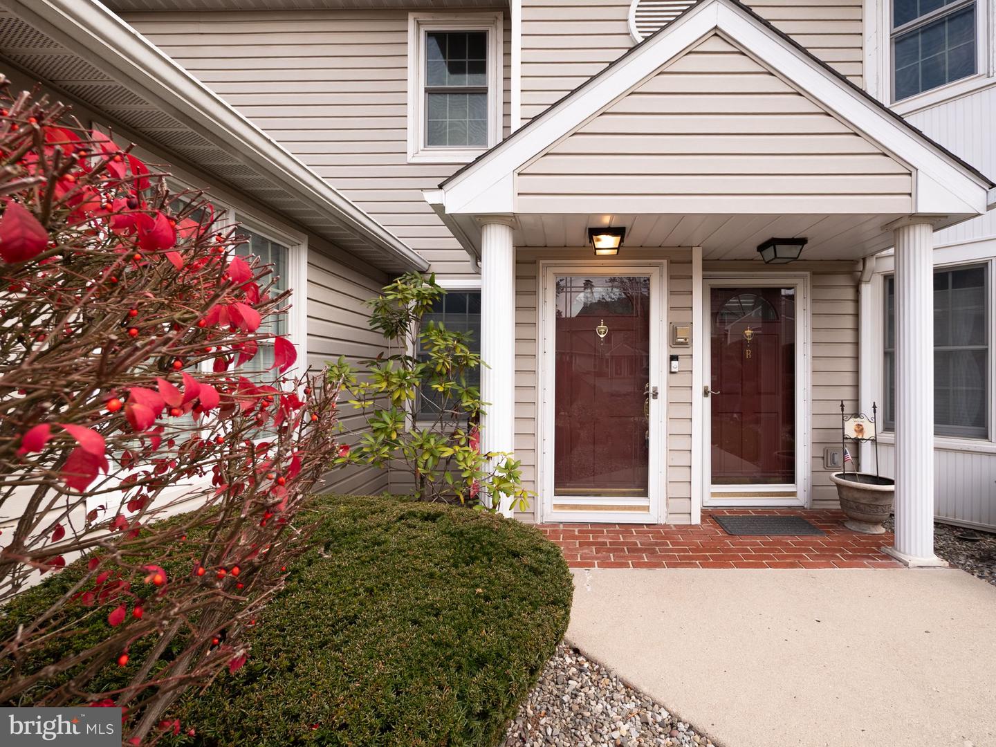 3217 Garfield Avenue #E, Reading